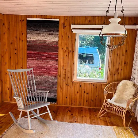 Aurora Magic Cabin With Sauna - Traditional Wooden With Sauna *